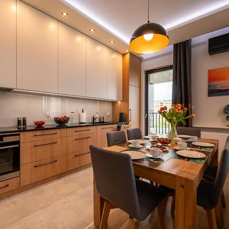 Silent Port Apartment