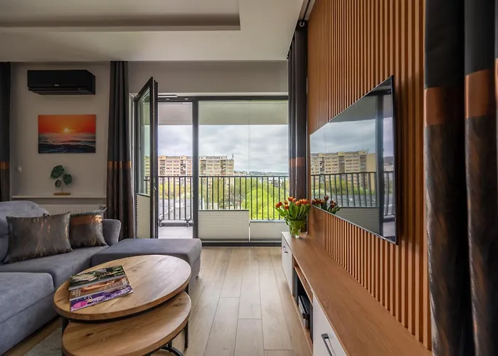 Silent Port Apartment *